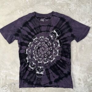 Uniqlo Tie Dye Star Wars Graphic Tee